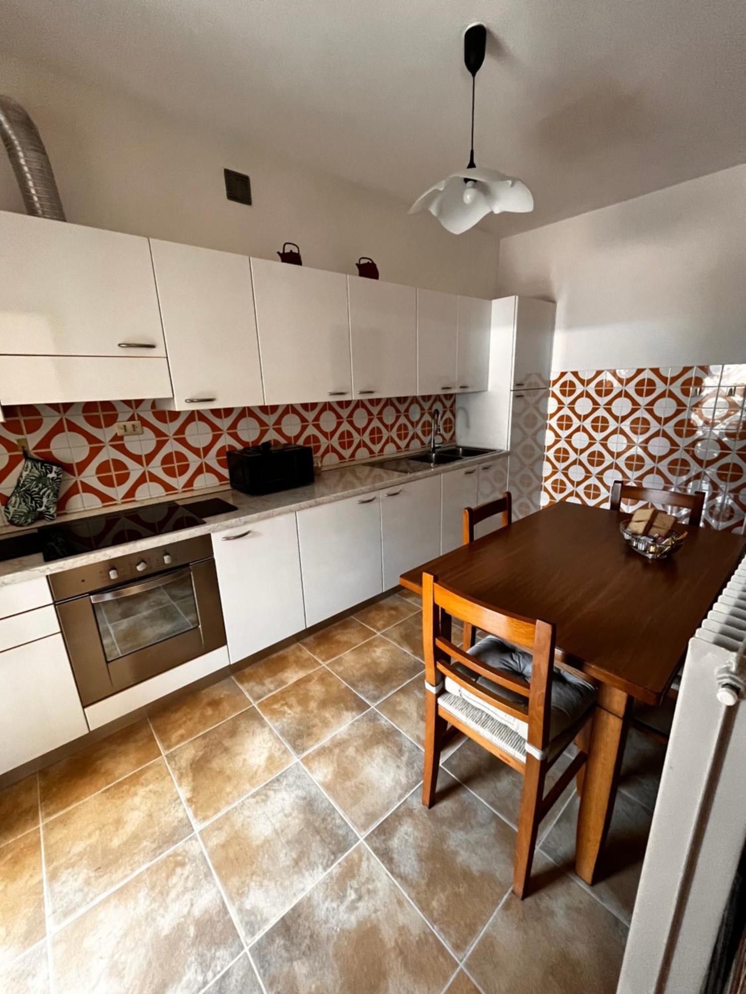 Casa Liliana Apartment Arco Bagian luar foto
